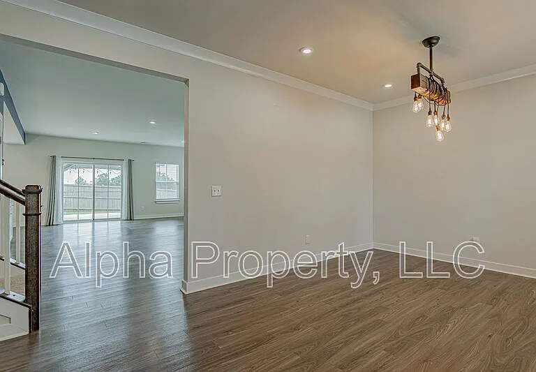 921 Saint Elmos Ct — Photo 5