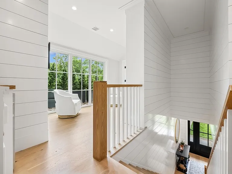 18 Red Cedar Rd — Photo 15