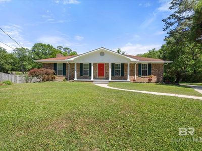 706 Sutherland Dr, Chickasaw, AL, 36611