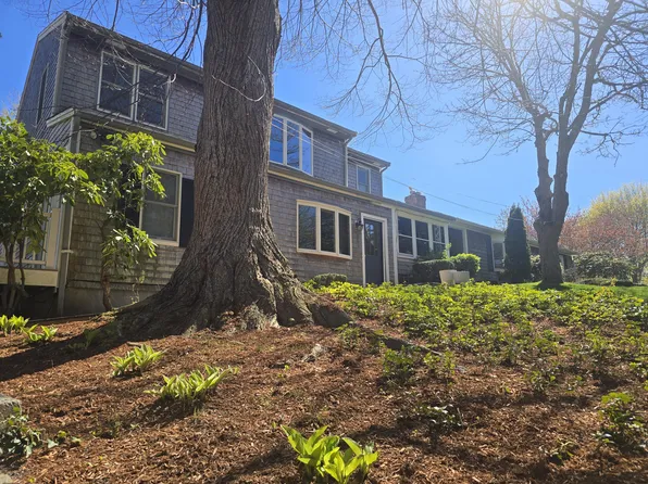 46 Monument View Road, East Dennis, MA 02641