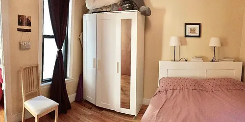 Rented by Empire Deeds LLC 