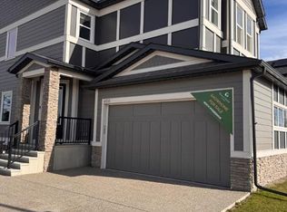 408 S Legacy Cir SE, Calgary, AB T2X 4J2
