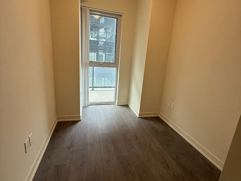 38 Annie Craig Dr #611 — Photo 12