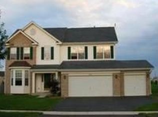 482 Mira St, Crystal Lake, IL