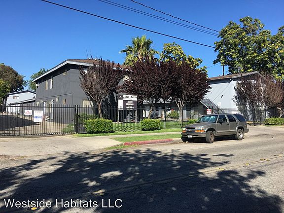 2nd image of 24854 Newhall Ave APT 5