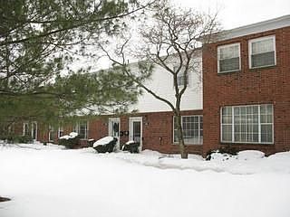 2nd image of 146 Shakespeare Ln