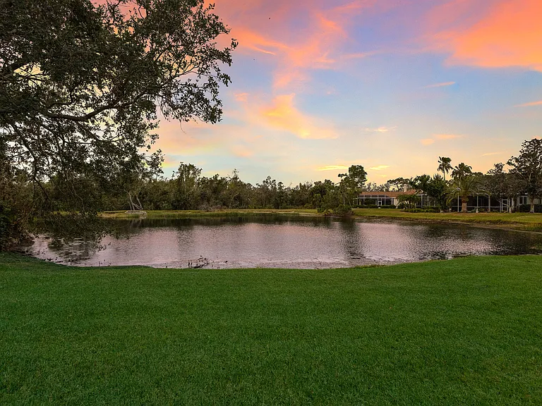9405 Boxthorn Pl — Photo 33