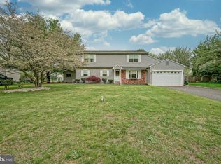 570 Township Line Rd, Franklinville, NJ 08322