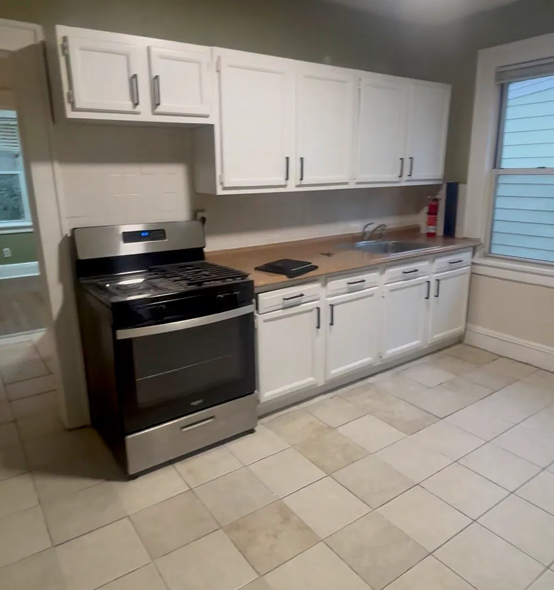 2 bed, $2,250 — Photo 2