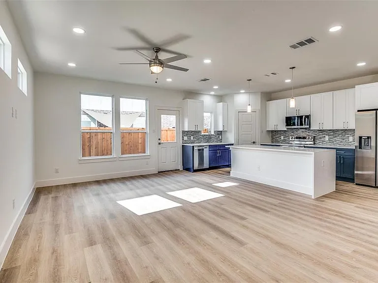 7307 Rubio Pl — Photo 5