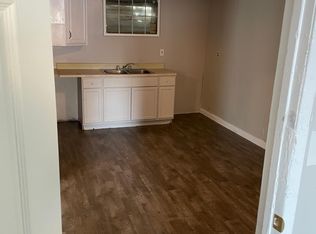 10906 E Truman Rd APT 4, Independence, MO 64052