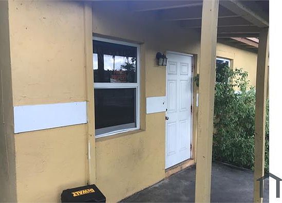 1st image of 444 NW 21st Ave