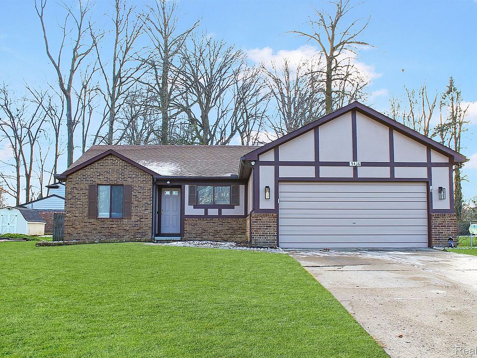 1st image of 5416 Crestwood Dr