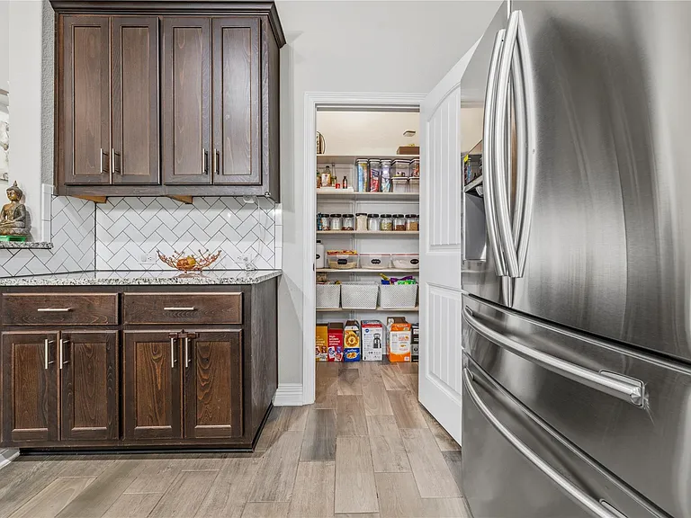 3013 Chalice Well Dr — Photo 20