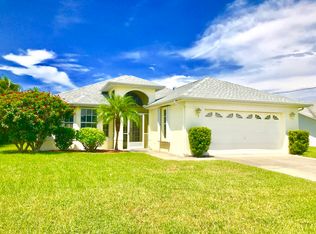 1411 SE 18th Ter, Cape Coral, FL 33904