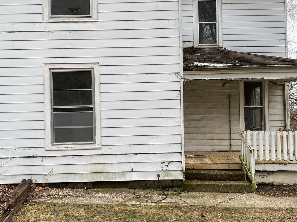 1st image of 625 Romig St