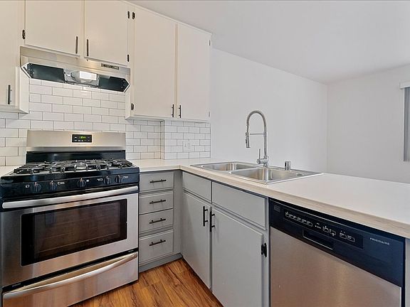 5th image of 4226 Stillwell Ave APT 2