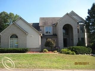1st image of 27231 Cambridge Ln