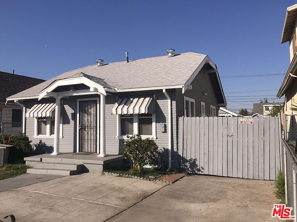 1st image of 707 W 45th St