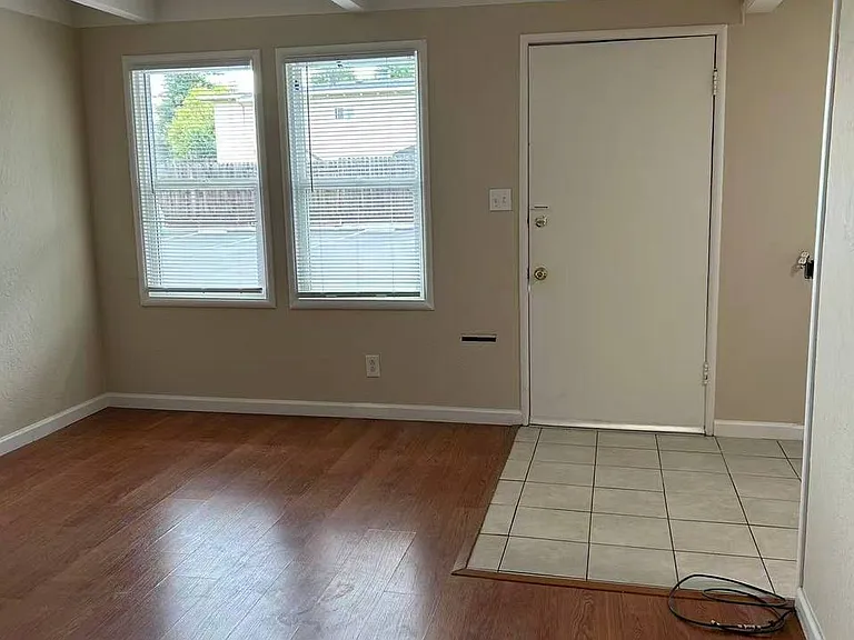 21451 Ocean View Dr #21451 — Photo 6