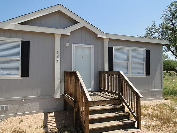 3rd image of 122 Brianna Cir
