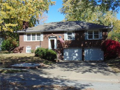 505 SW Westminister Rd, Blue Springs, MO, 64014