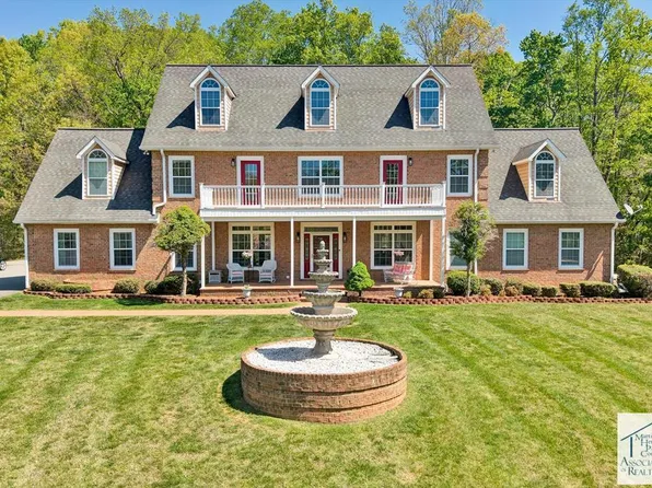 605 Rhody Creek Loop, Stuart, VA 24171