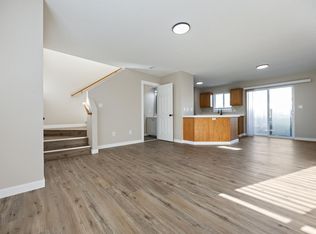 2823 SE 90th Pl, Portland, OR