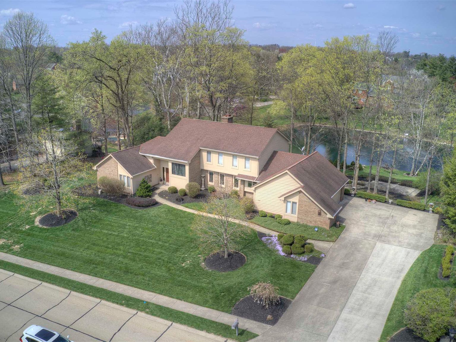 886 Squire Oaks Dr, Villa Hills, KY 41017 Zillow