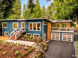 9012 25th Ave NE, Seattle, WA 98115