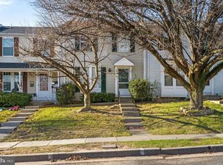 16 Primrose Ct, Parkville, MD 21234