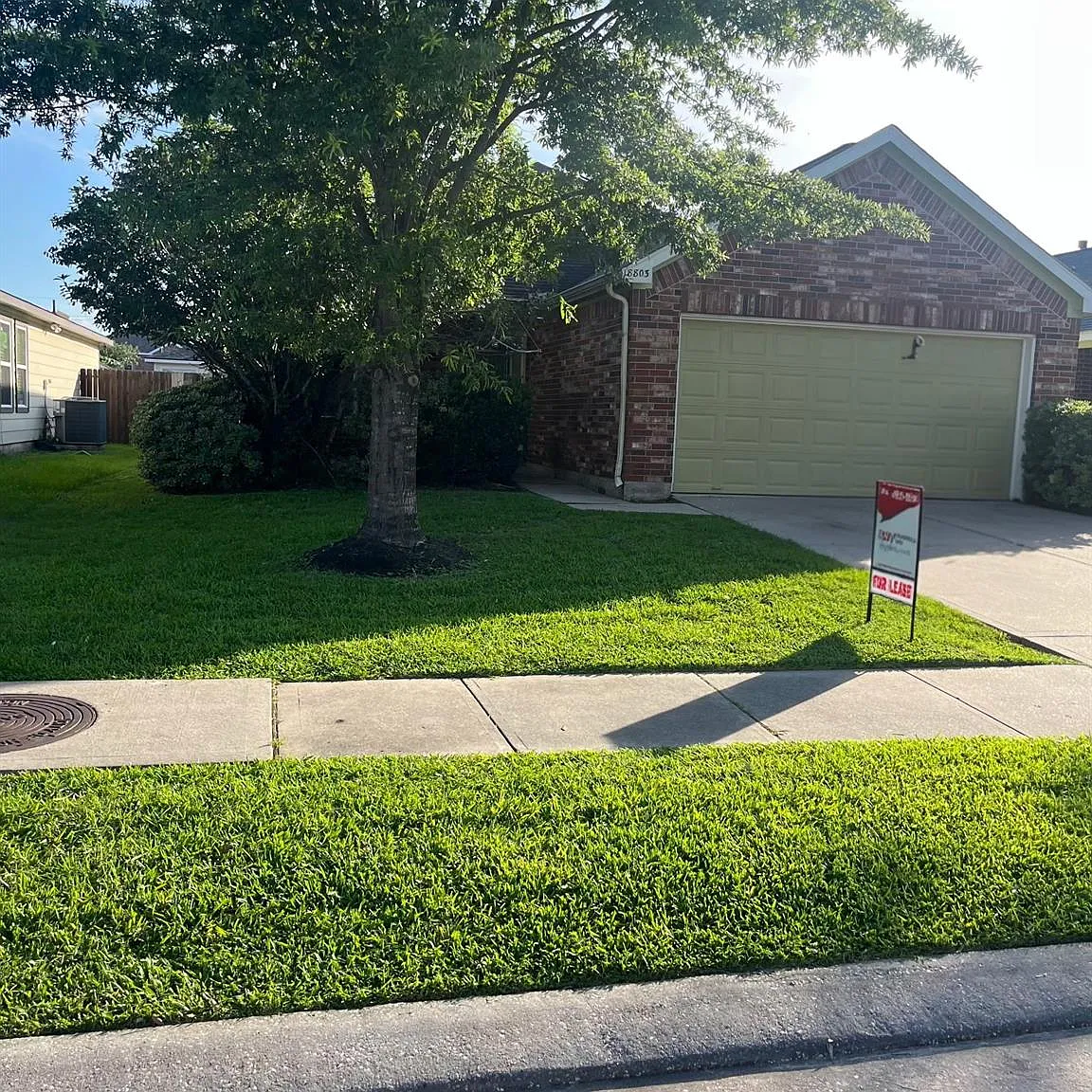 4 bed, 2.0 bath, 1815 sqft, $2,000 — Photo 2