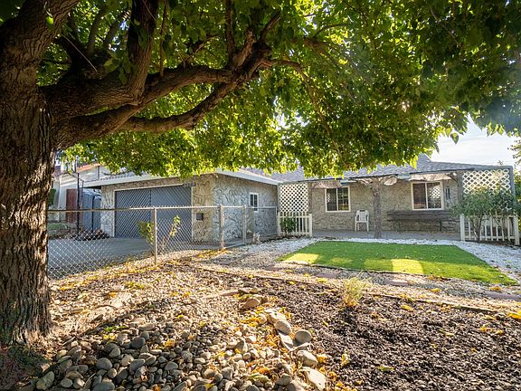 4th image of 6605 Whitsett Drive