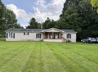 283 Mount Breeze Dr, Cool Ridge, WV 25825