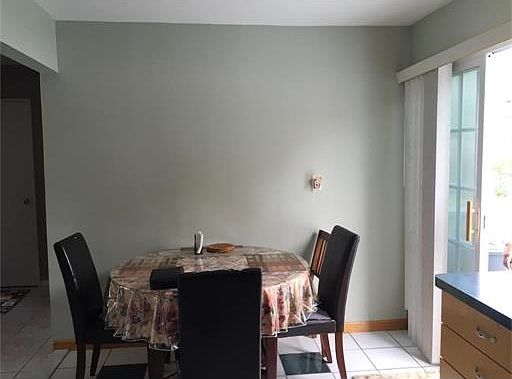 3rd image of 14 Lois Ave