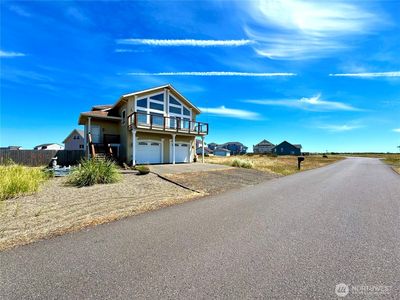 1472 Trade Wind Avenue SW, Ocean Shores, WA, 98569