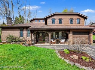 719 Scott Rd, Clarks Summit, PA 18411