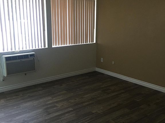 5th image of 7130 Waite Dr APT 19