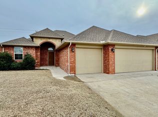 8200 NW 158th St, Edmond, OK 73013