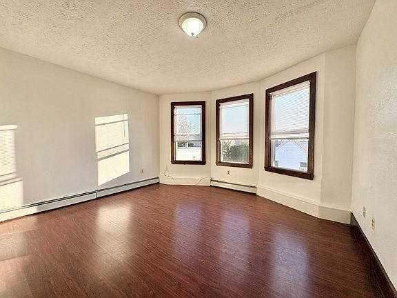 5th image of 212-214 Blake St #10
