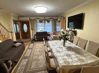 10208 62nd Rd, Forest Hills, NY 11375