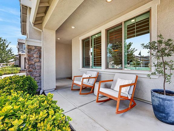 5th image of 2284 Ranch View Drive