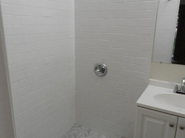 5956 Westchester Park Dr — Photo 21
