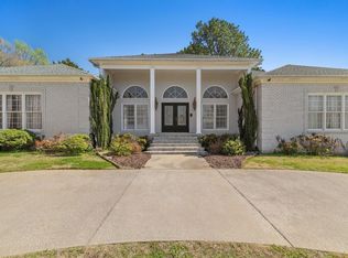 102 Creekpoint Rd, Florence, AL 35630