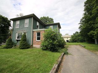 126 Oak St, Rollinsford, NH 03869