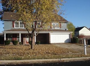 5388 Twin Valley Ln, Memphis, TN 38135