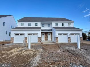 131 Stauffer Rd, Bechtelsville, PA 19505