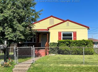 205 Alameda St, Saint Albans, WV 25177