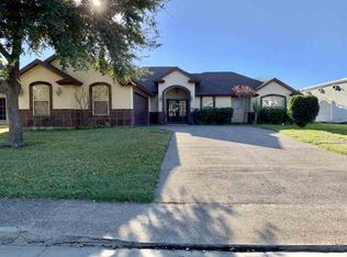 9816 Spindrift Dr, Laredo, TX 78045