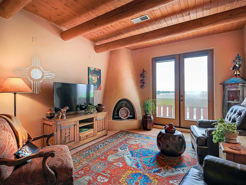 1st image of 1405 Vegas Verdes Dr #215